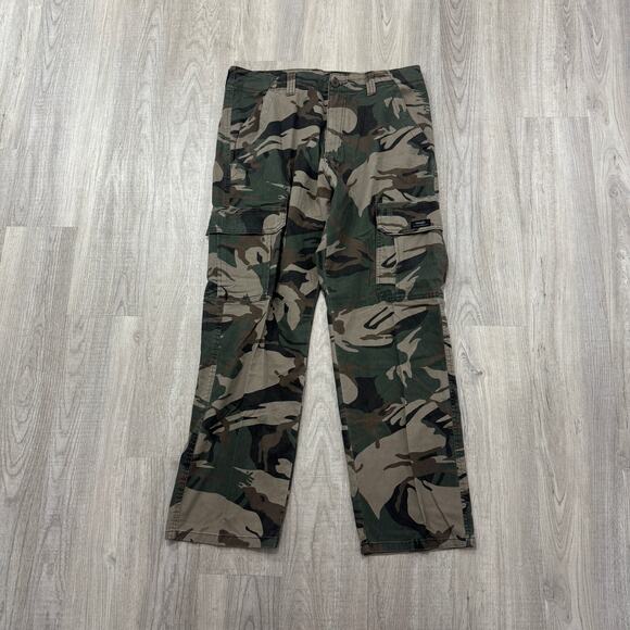 Wrangler Camo Cargo Pants Men's 32x30 Camouflage Outdoors Skater Utility NEW - Picture 1 of 11